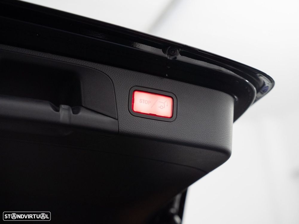 Mercedes-Benz GLC 300 de 4Matic - 13