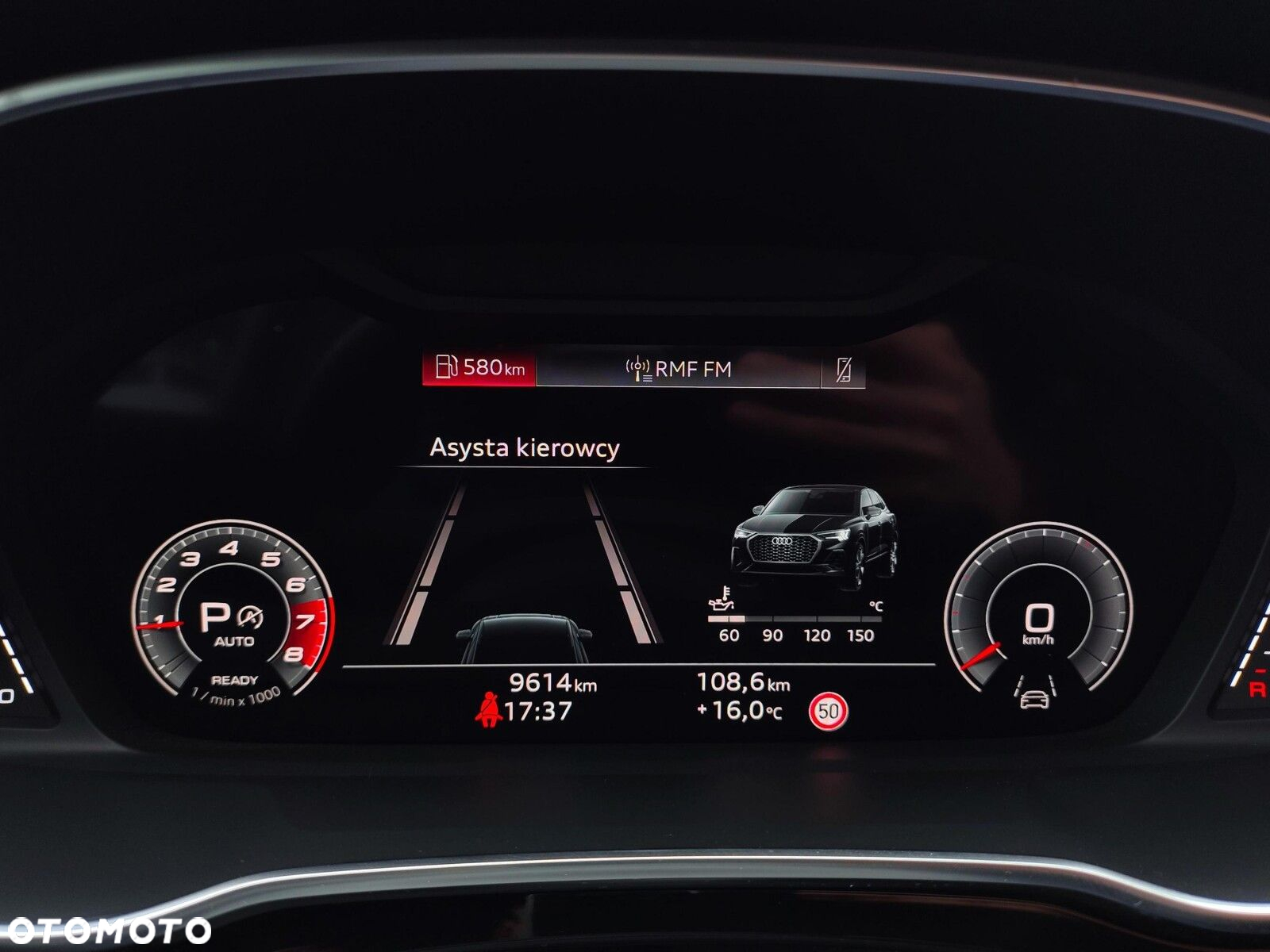 Audi Q3 Sportback - 28