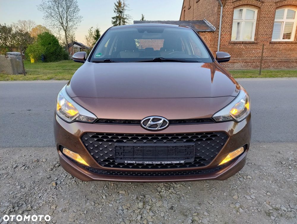 Hyundai i20 1.2 Passion Plus - 2
