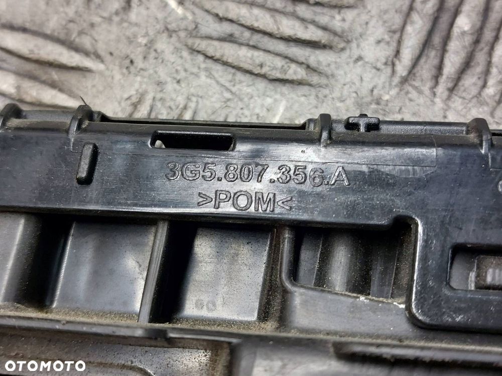 ŚLIZG ZDERZAKA PRAWY TYŁ VW PASSAT B8 LIFT 3G5807356A 3G5807394 - 3