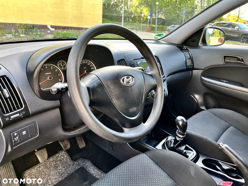 Hyundai i30 1.4 FIFA WM Edition - 15