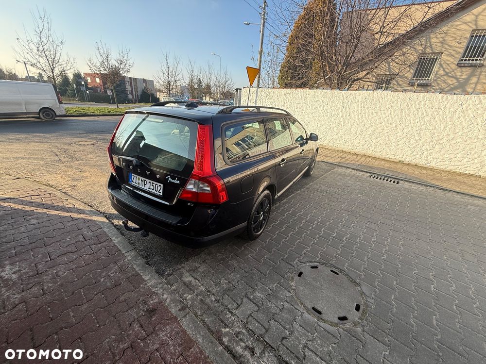 Volvo V70 2.0 Kinetic - 19