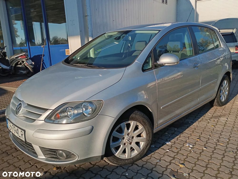 Volkswagen Golf Plus 1.9 TDI Comfortline - 3