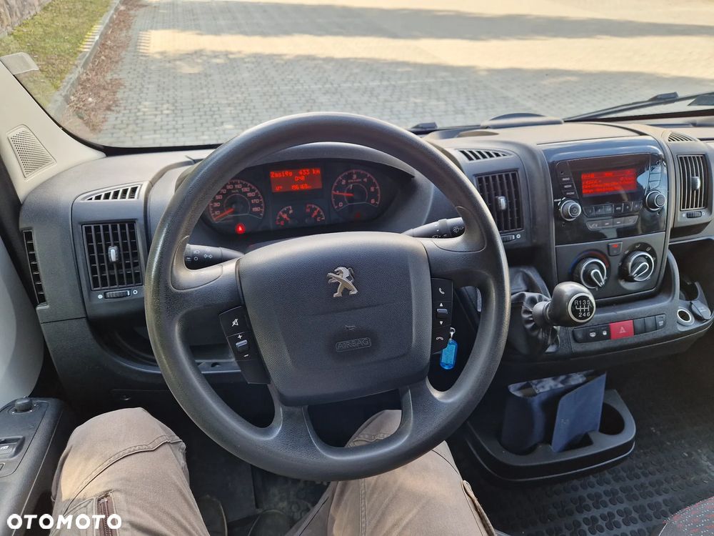 Peugeot Boxer Furgon L3H2 Osobowy BDB stan - 19