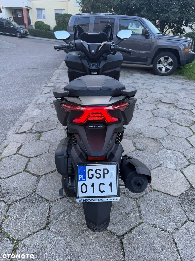 Honda NSS - 6