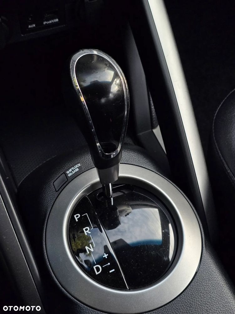 Hyundai Veloster 1.6 GDI Premium - 31