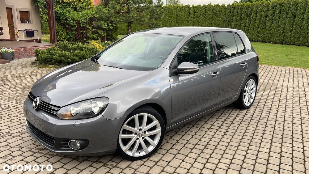 Volkswagen Golf - 6