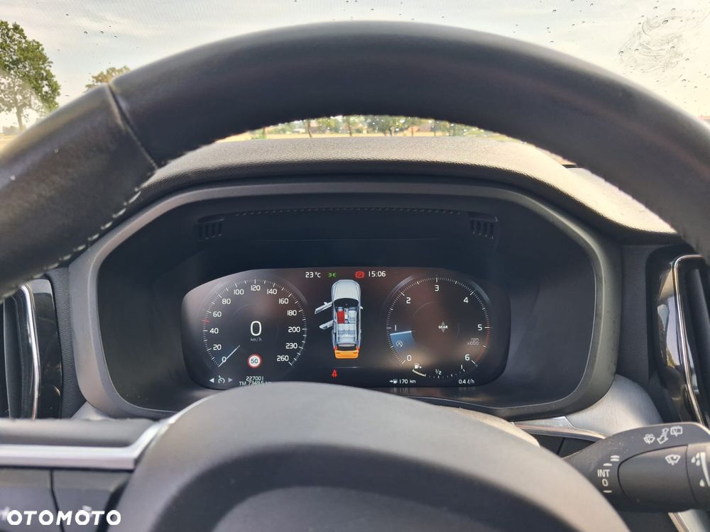Volvo XC 60 - 23
