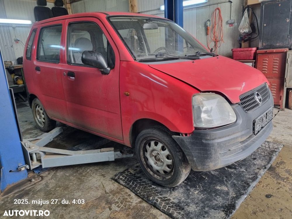 Dezmembram Opel Agila 1.0 benzina Z10XE - 2