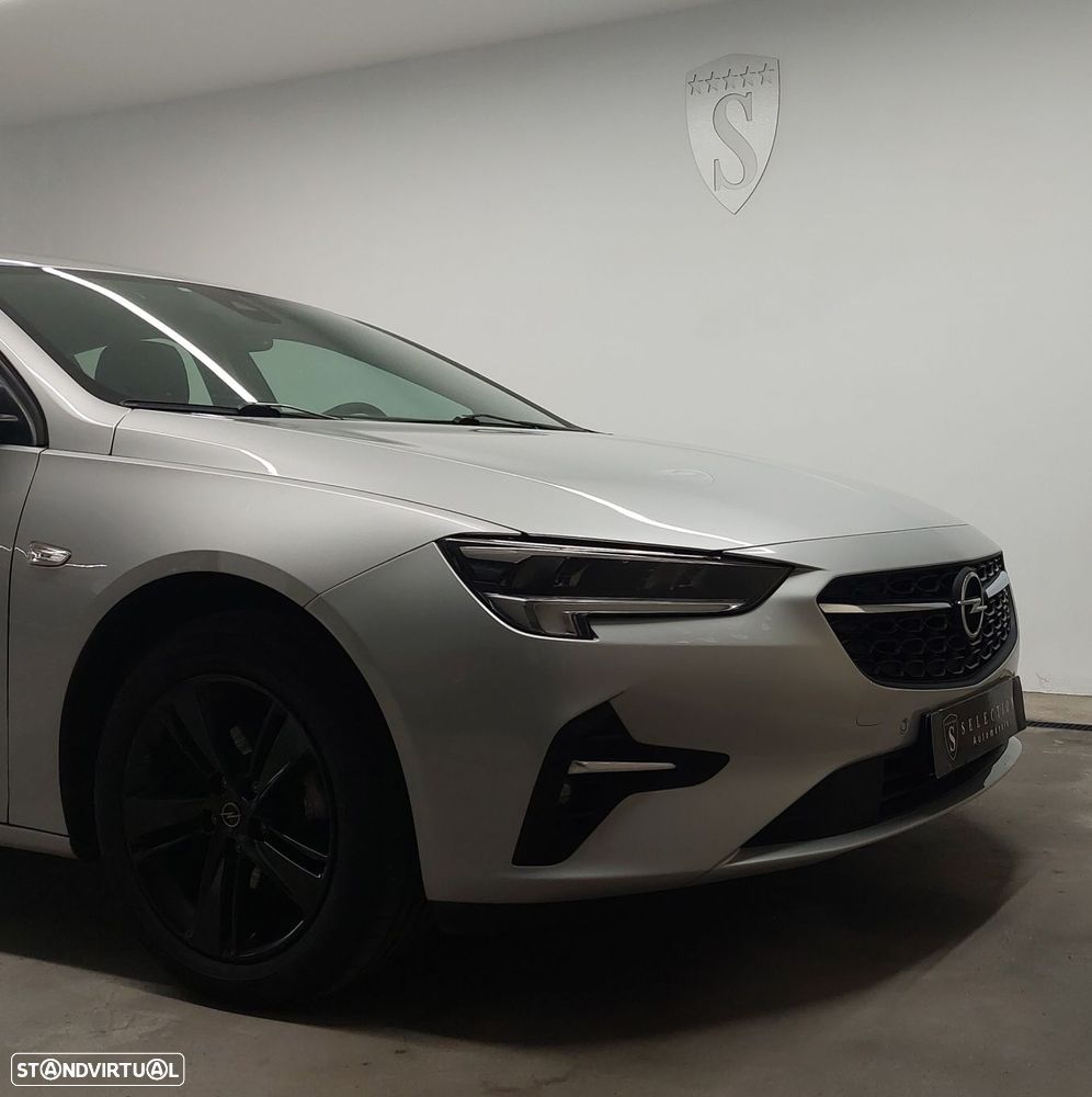 Opel Insignia Grand Sport - 22