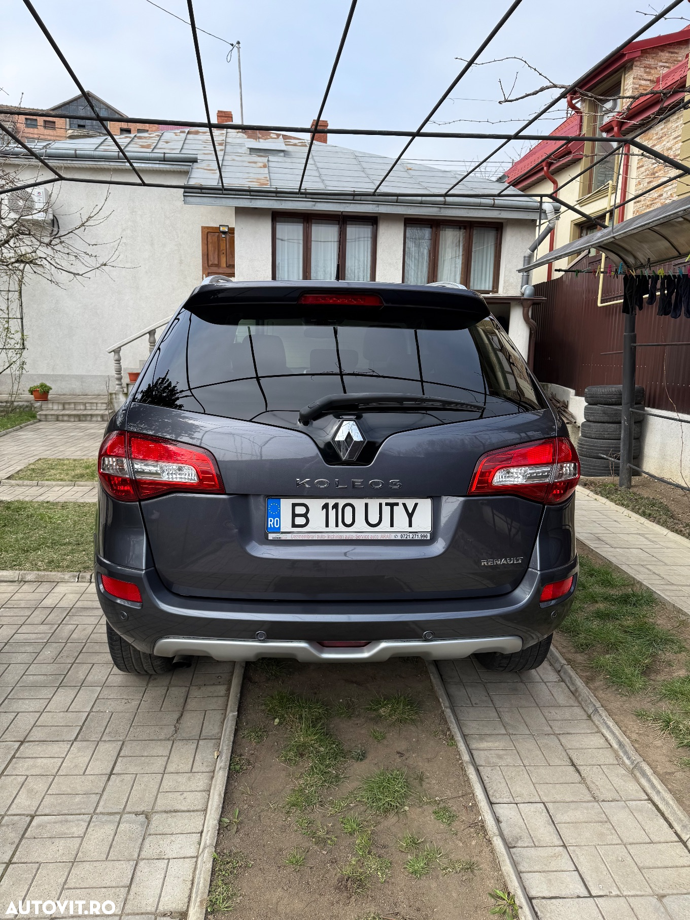 Renault Koleos 2.0 dCI 4X4 Dinamique Aut - 6