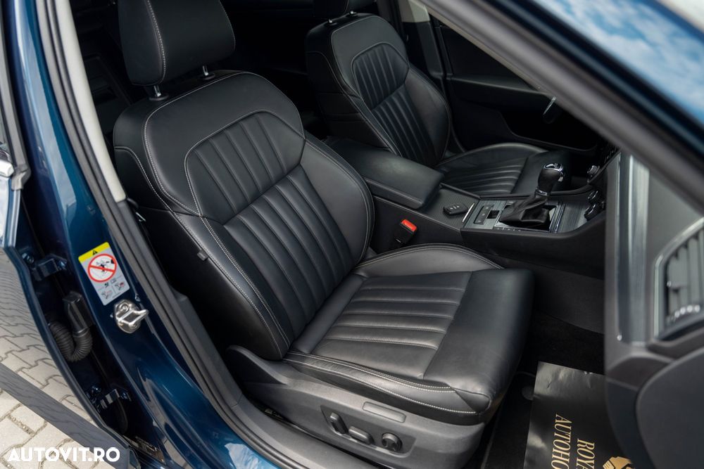 Skoda Superb 2.0 TDI DSG Sportline - 19