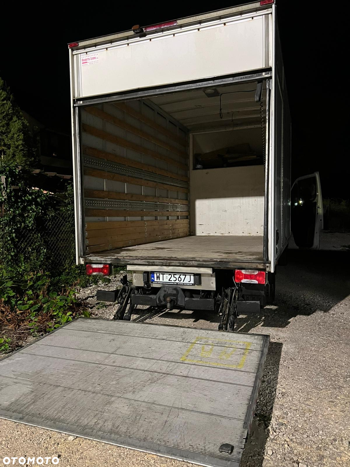 Iveco Daily 35 220 HiMatic - 9