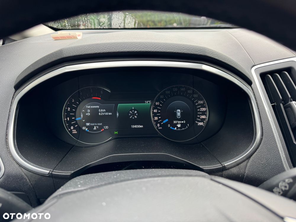 Ford S-Max 2.0 TDCi Titanium - 12