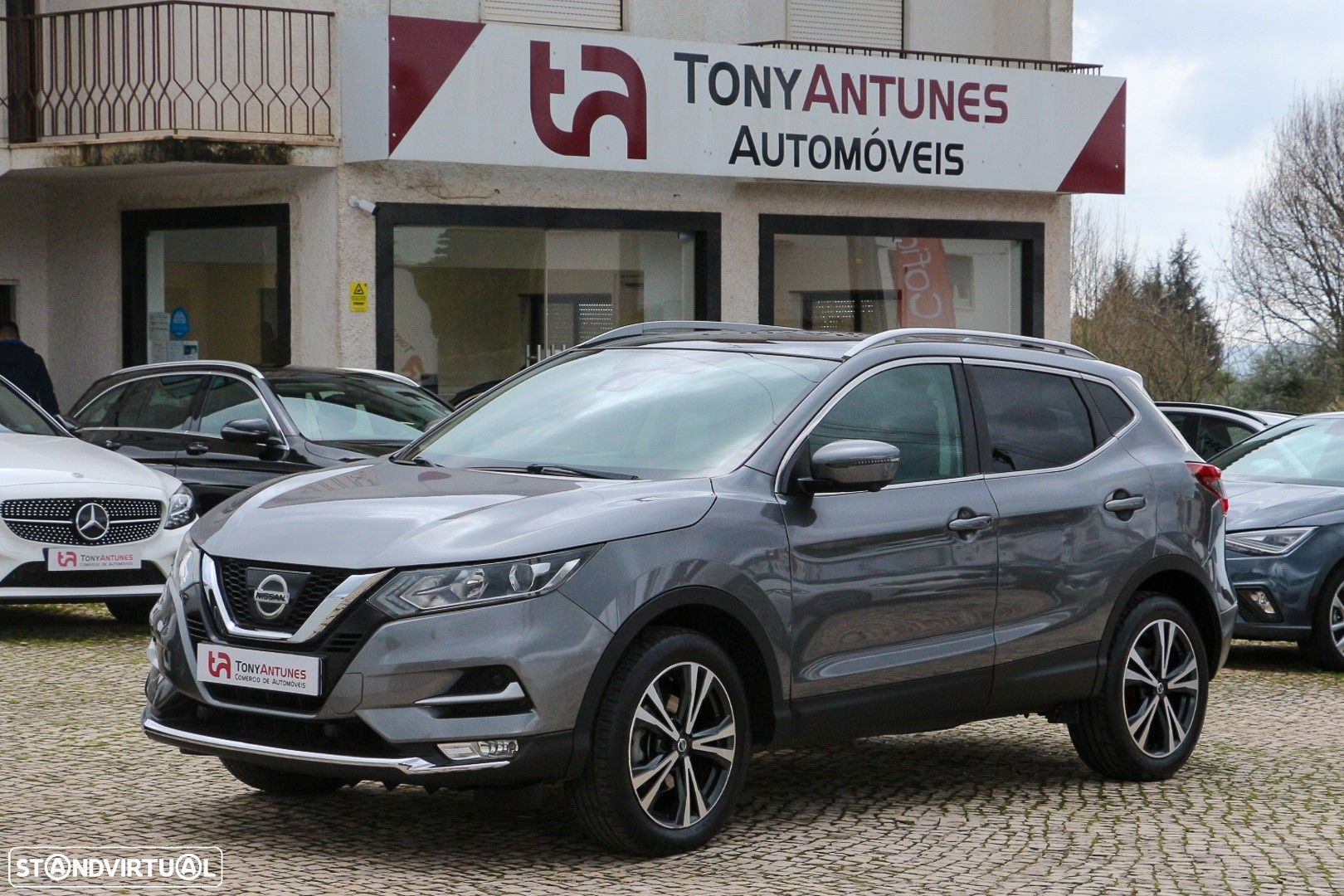 Nissan Qashqai 1.5 dCi N-Connecta - 1