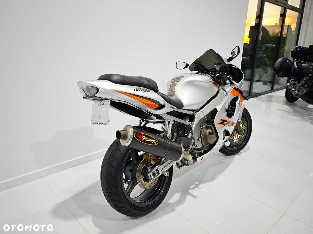 Kawasaki ZX - 6