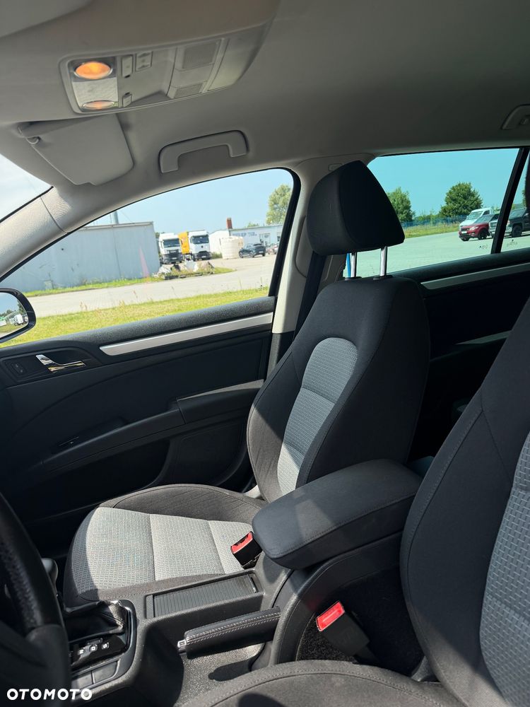 Skoda Superb 1.8 TSI DSG FAMILY - 23
