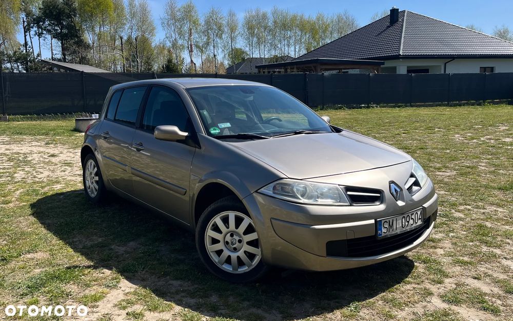 Renault Megane 1.6 16V Dynamique - 11