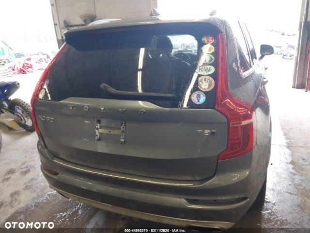 Volvo XC 90 T5 AWD Momentum 7os - 11