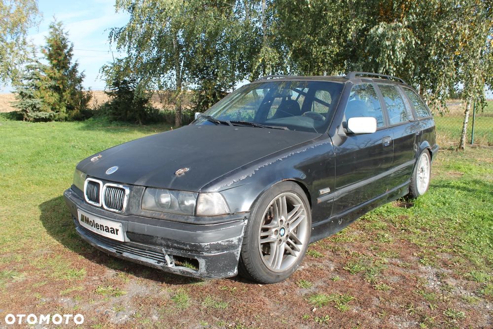 BMW 3 Series 1995 photo 2