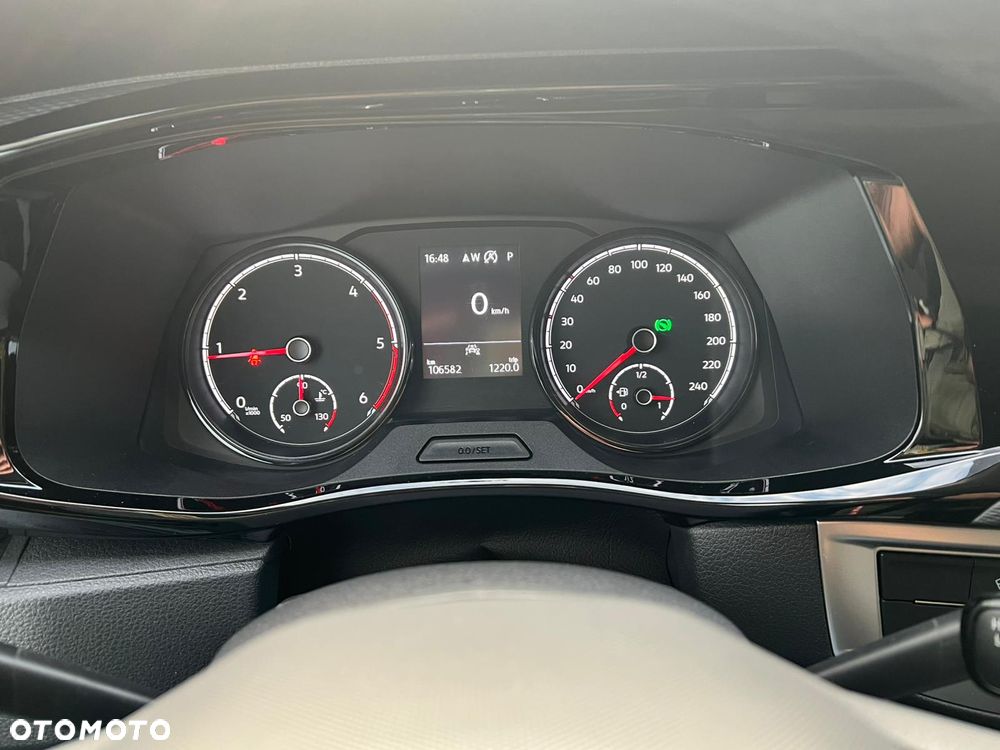 Volkswagen Multivan 2.0 TDI L1 Style DSG - 10