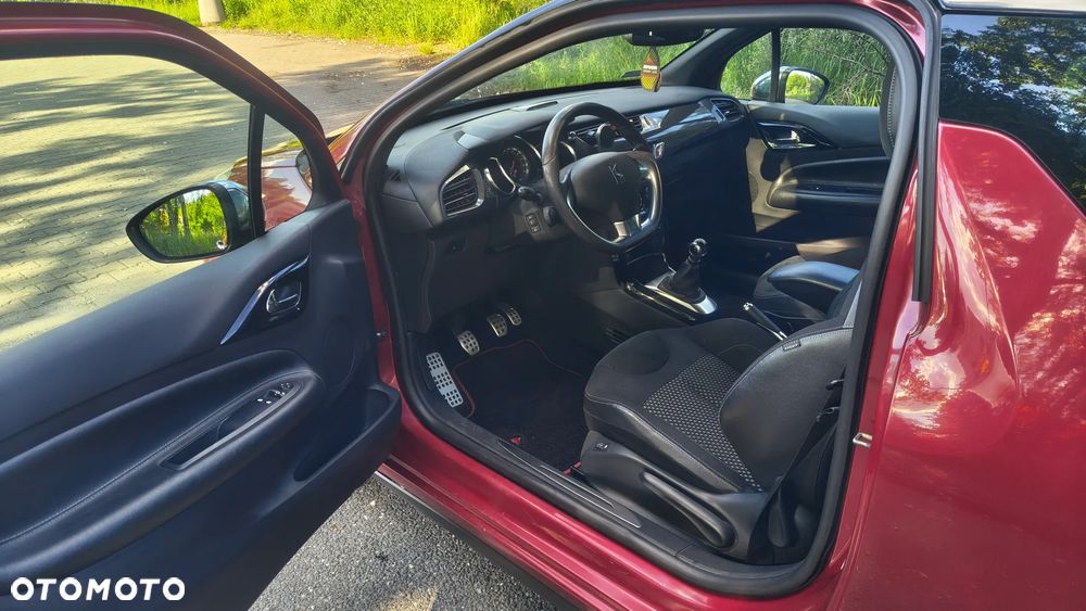 Citroën DS3 1.6 HDi SportChic - 10
