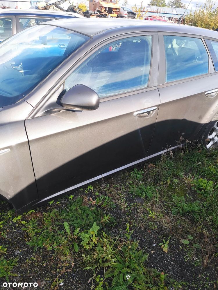 Alfa Romeo 159 kombi silnik 1.9 16v JTD 150km na części - 15