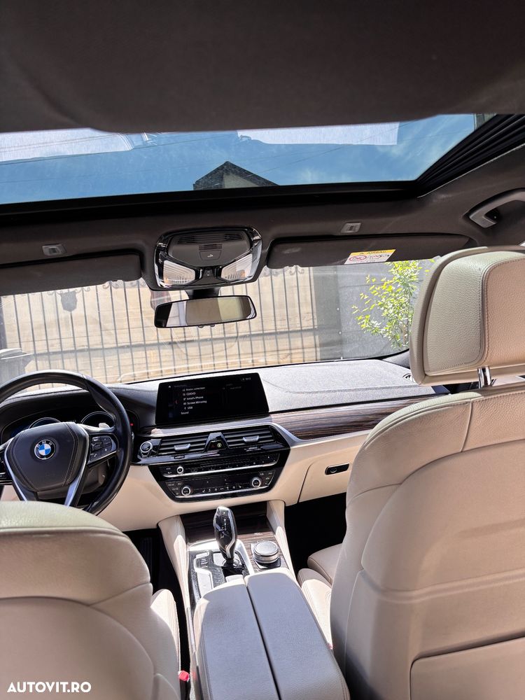 BMW Seria 5 520d AT - 22