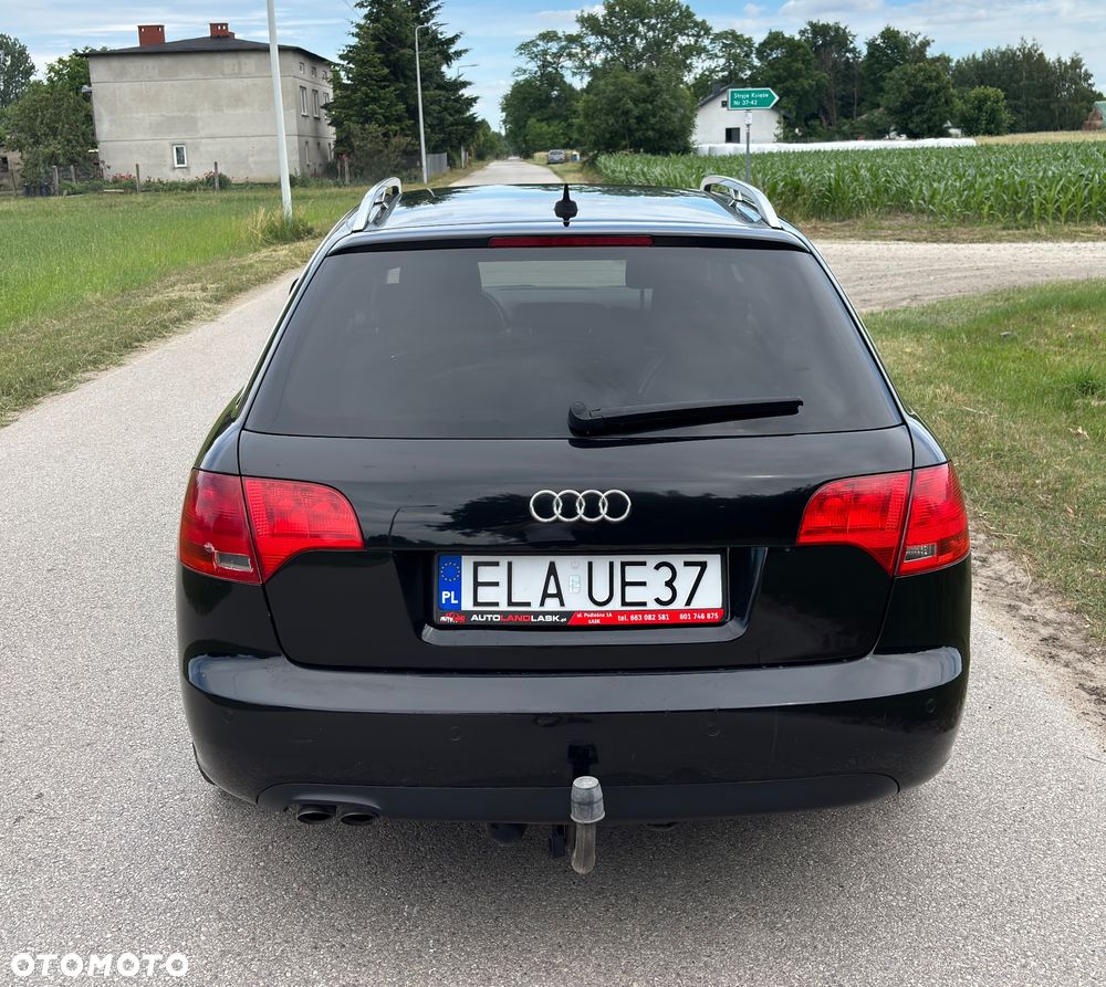 Audi A4 Avant 2.0 TDI - 4