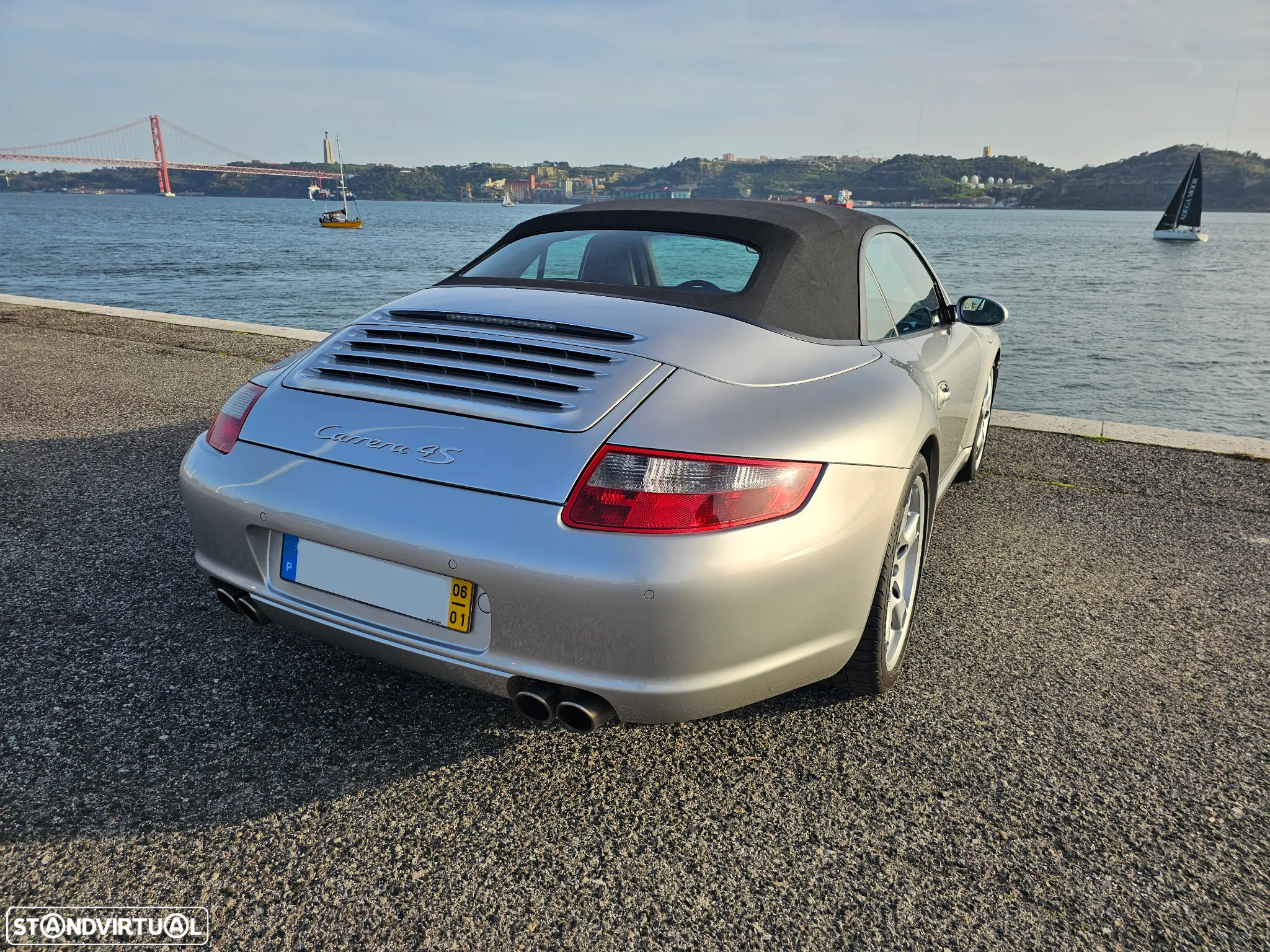 Porsche 911 (997) Carrera 4 S - 4