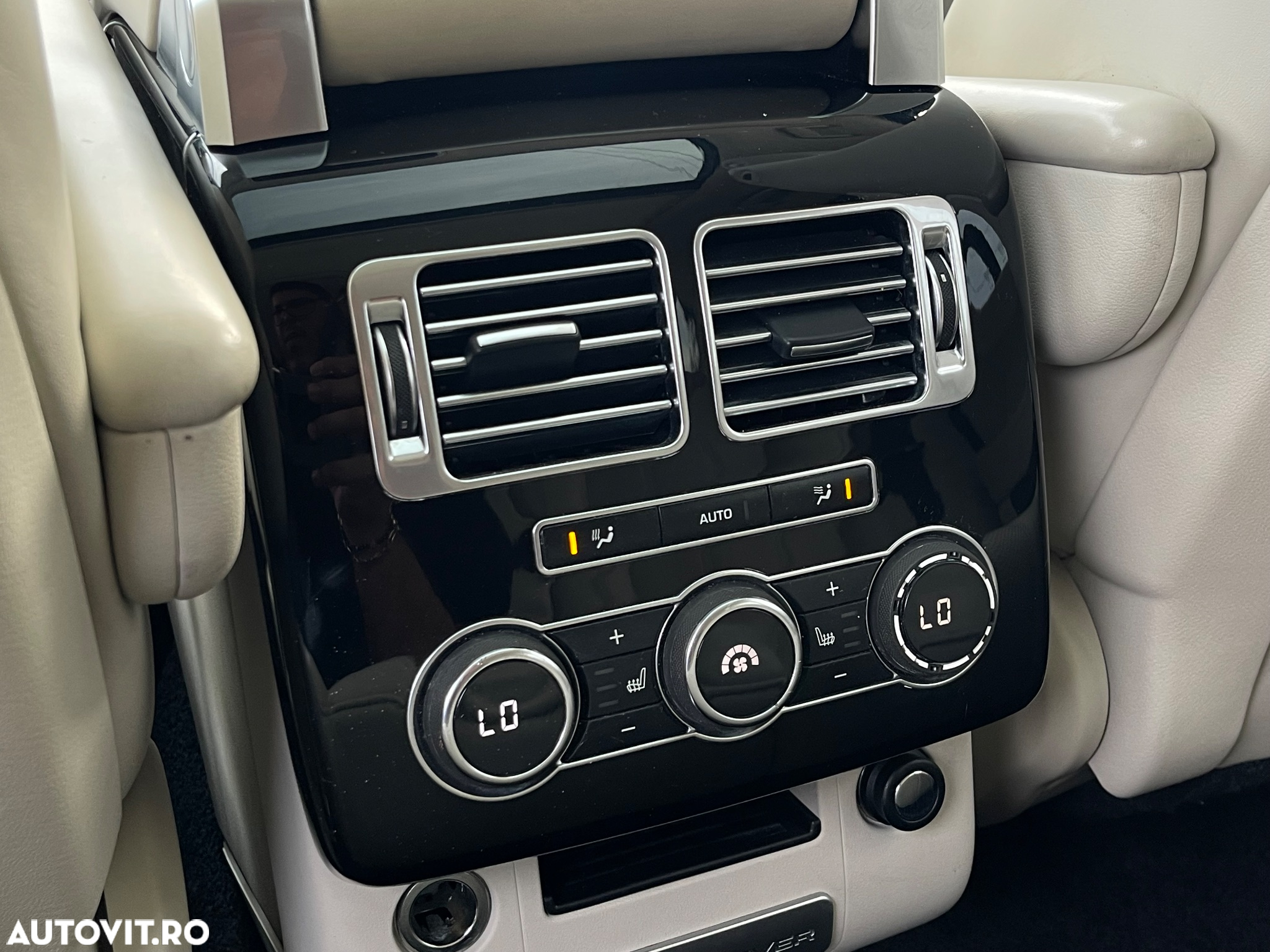 Land Rover Range Rover Vogue - 27