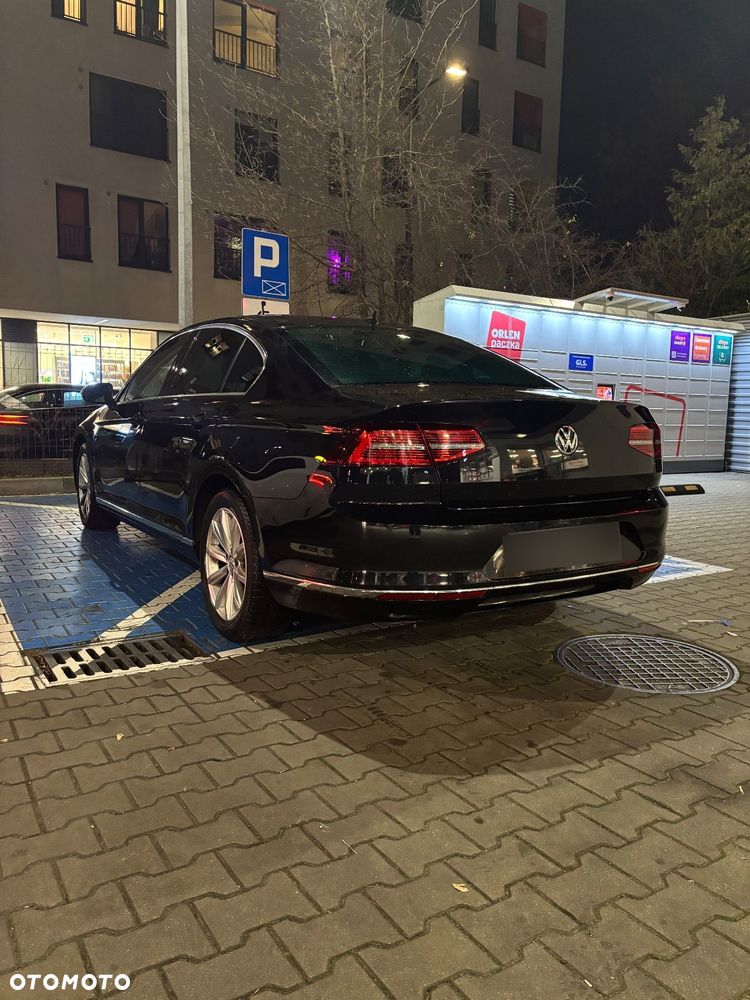 Volkswagen Passat - 10