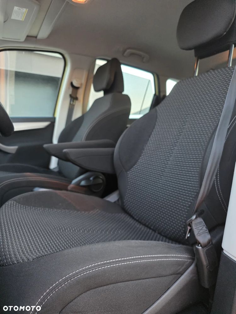 Citroën C4 Picasso 1.8 16V Advance - 15