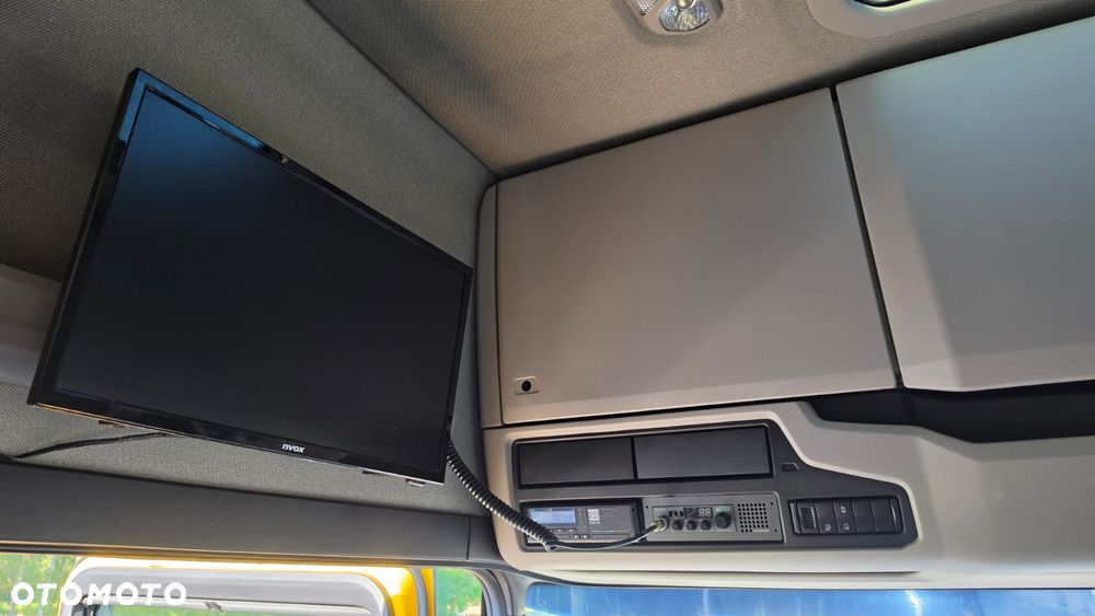 Scania ///S450///2019///ZESTAW/// TANDEM///WECON///7.70+7.70///DACH PODNOSZONY///FULL LED///WAGA/// KLIMATYZACJA POSTOJOWA///RETARDER/// SKÓRY///TELEWIZOR///STAN DOBRY - 38