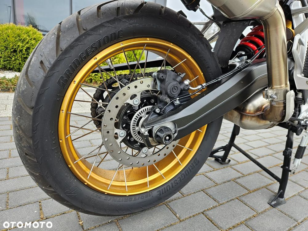 BMW GS - 12