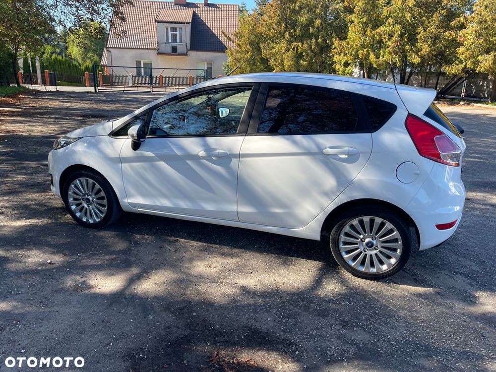Ford Fiesta 1.25 Trend - 11