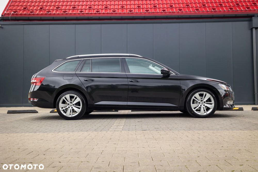 Skoda Superb 2.0 TDI 4x4 Ambition DSG - 11