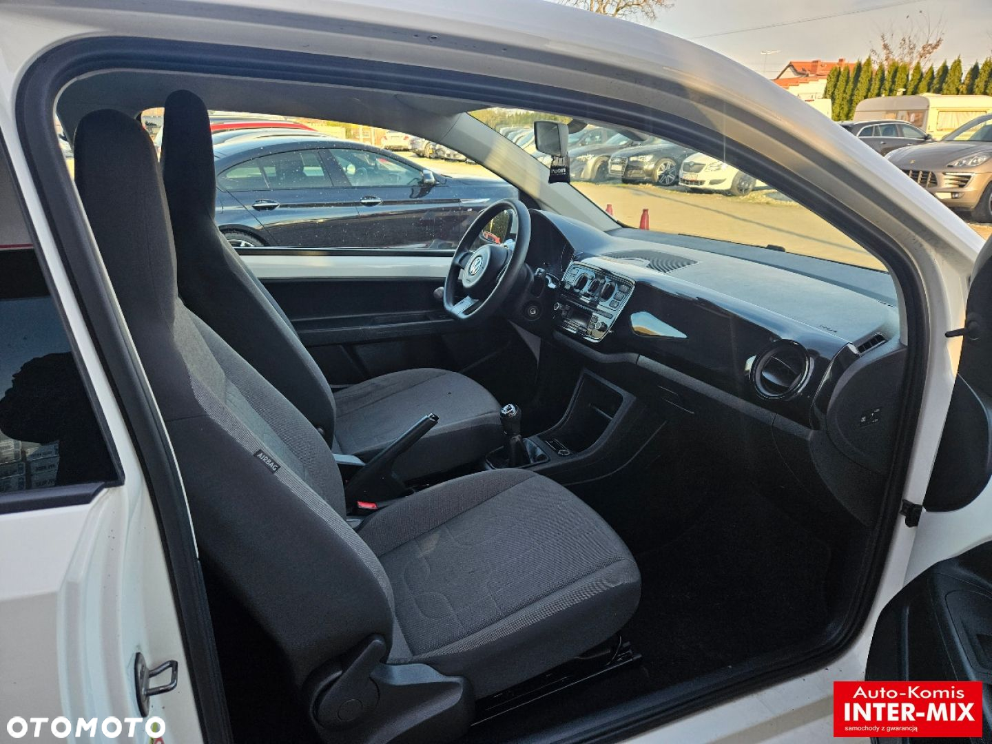 Volkswagen up! - 15