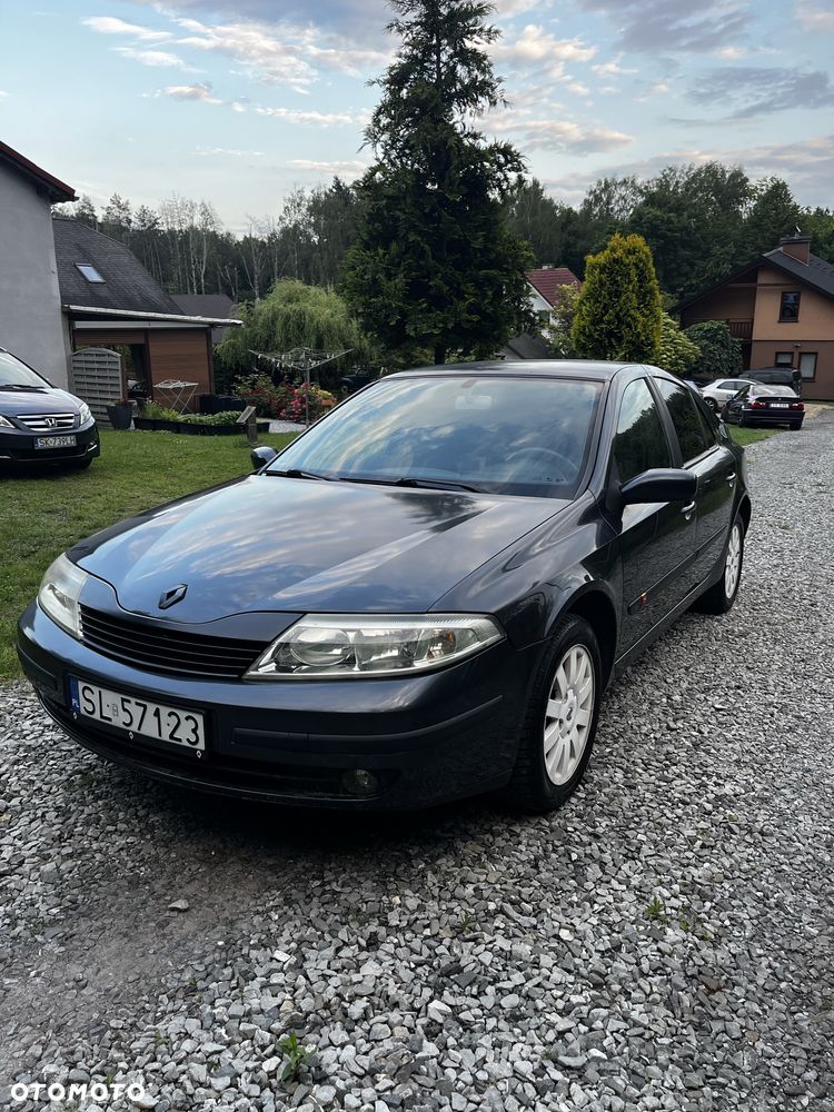 Renault Laguna - 3
