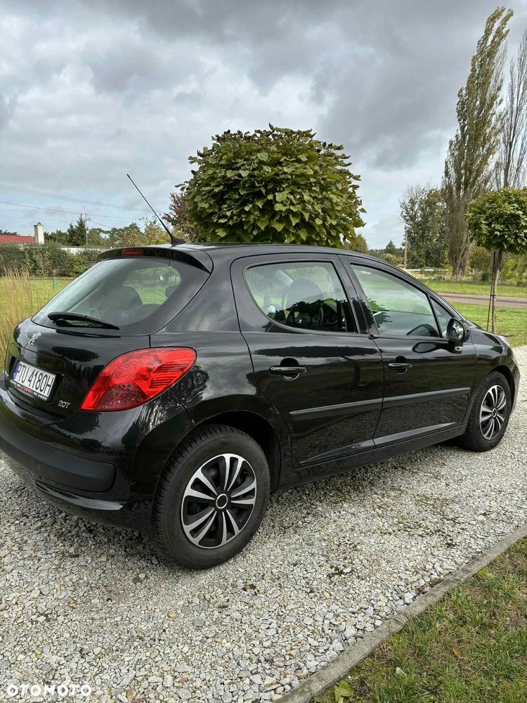 Peugeot 207 - 5