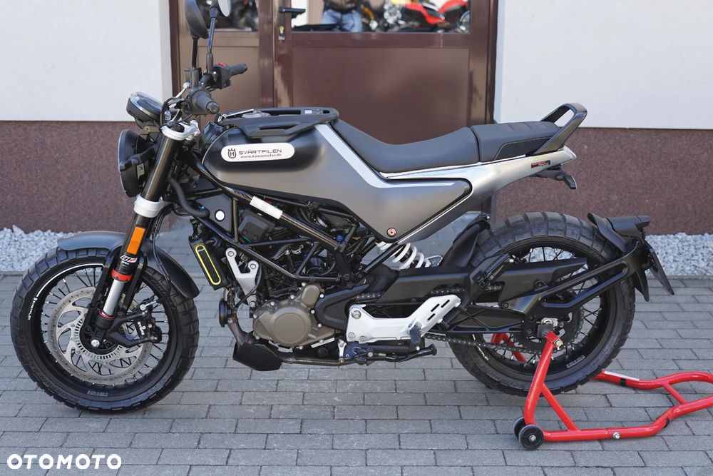 Husqvarna Svartpilen - 21