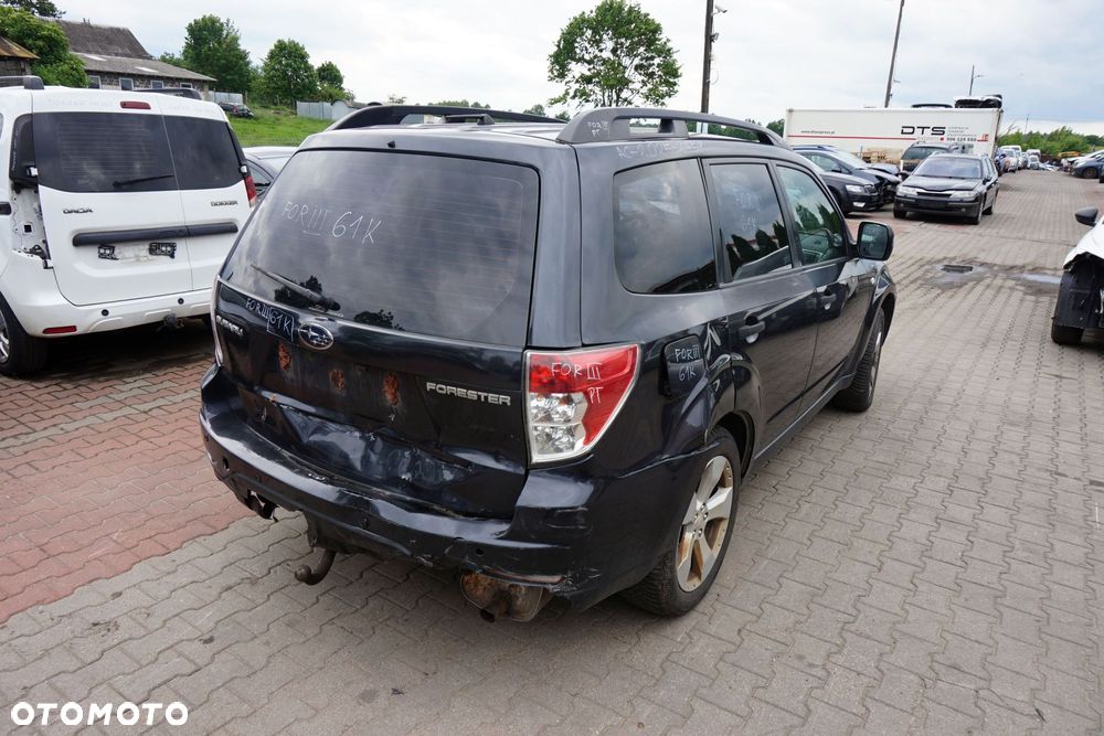 SUBARU FORESTER III SH 2008 61K 2.0 16V EJ20F 150KM TZ1B8LTZAB SZARY na części - 5