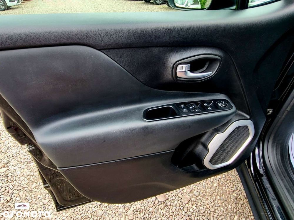 Jeep Renegade - 18