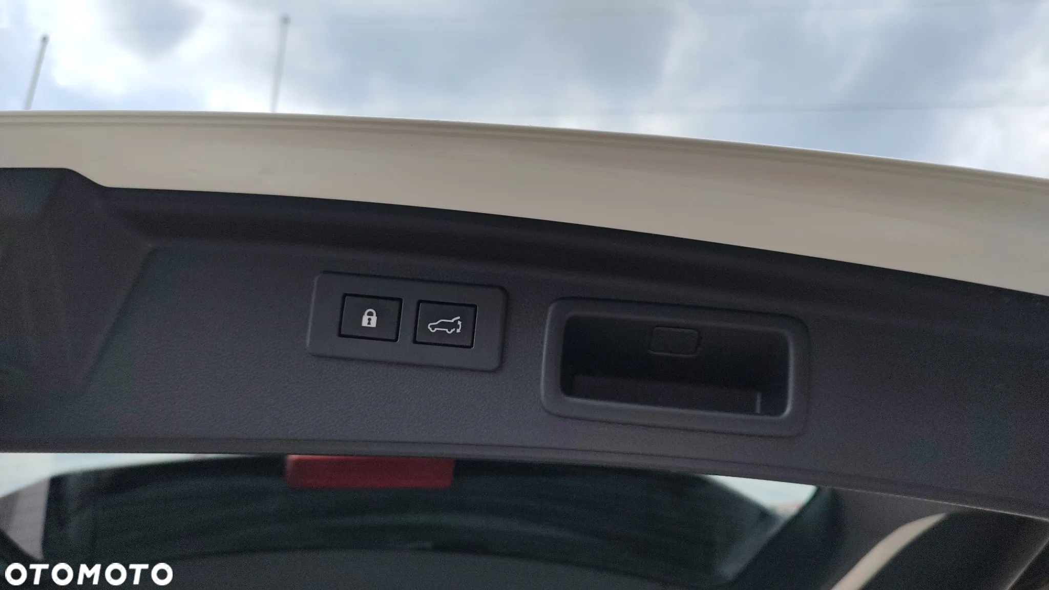 Subaru Forester 2.0 i Platinum (EyeSight) Lineartronic - 15