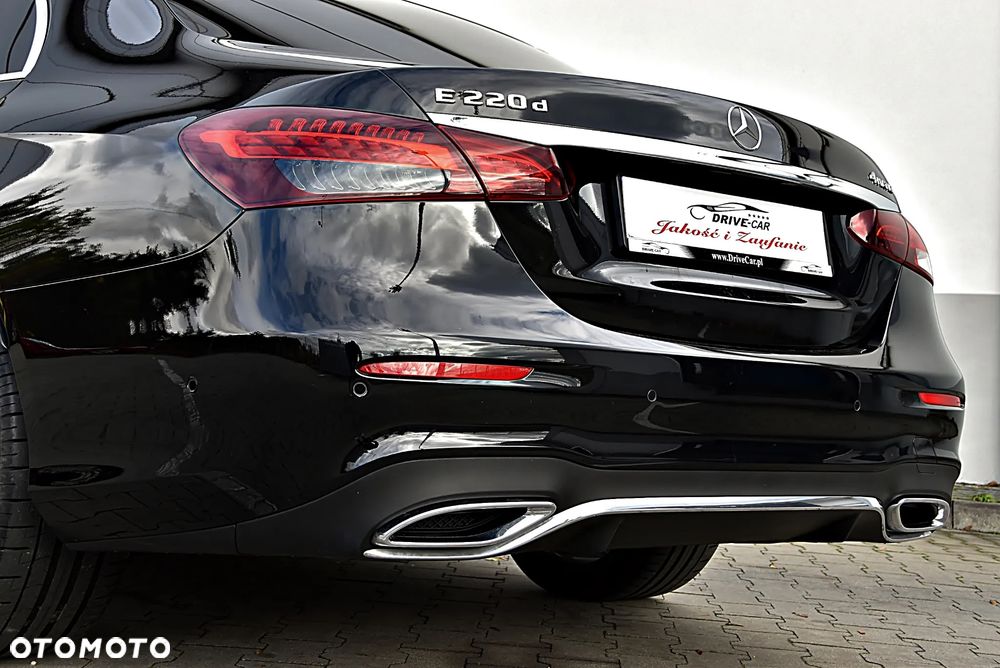 Mercedes-Benz Klasa E 220 d 4-Matic 9G-TRONIC - 9