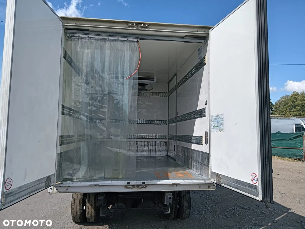 KONTENER IZOTERMA CHŁODNIA RELEC FROID TR32 NR 877 - 8