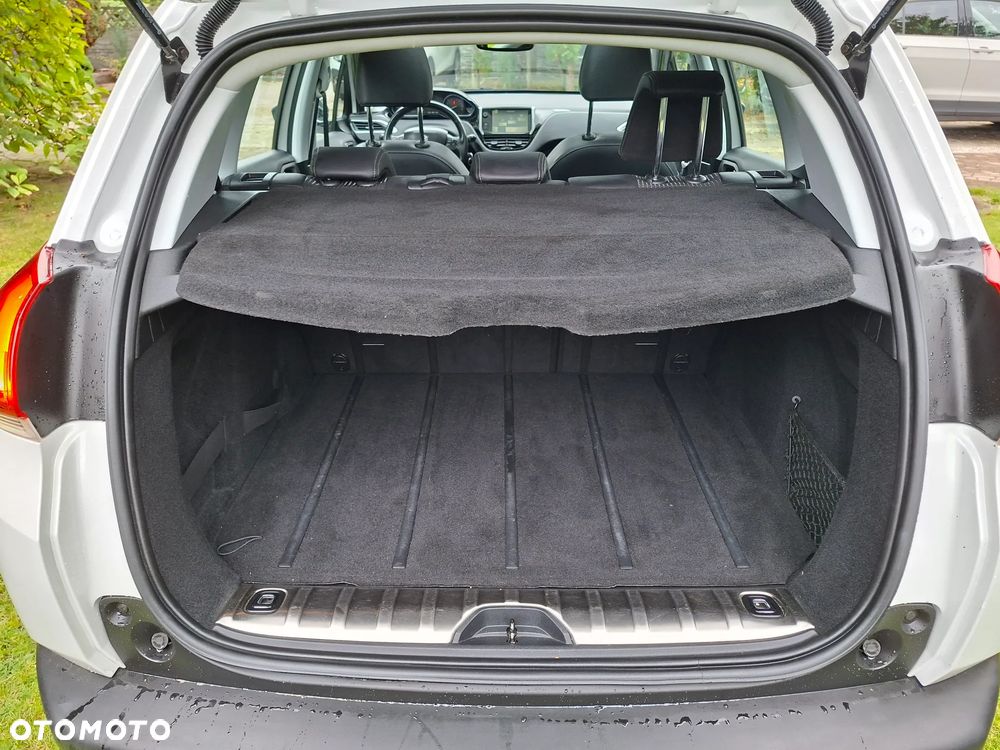 Peugeot 2008 - 17