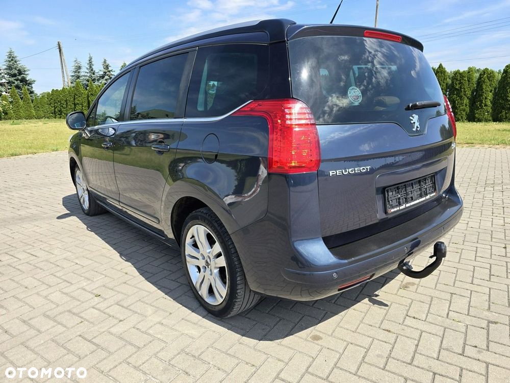 Peugeot 5008 - 12