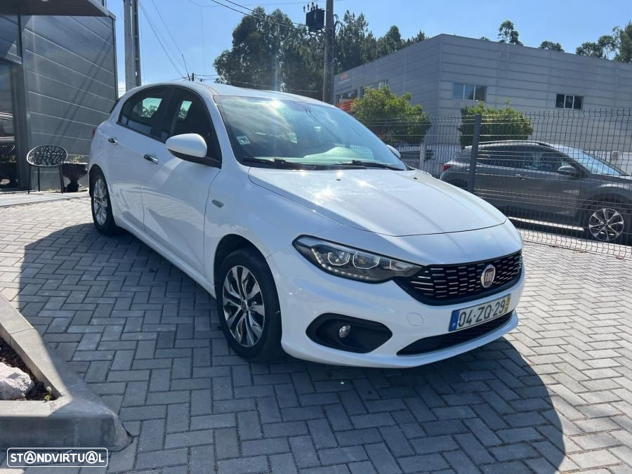Fiat Tipo 1.3 M-Jet Easy - 2