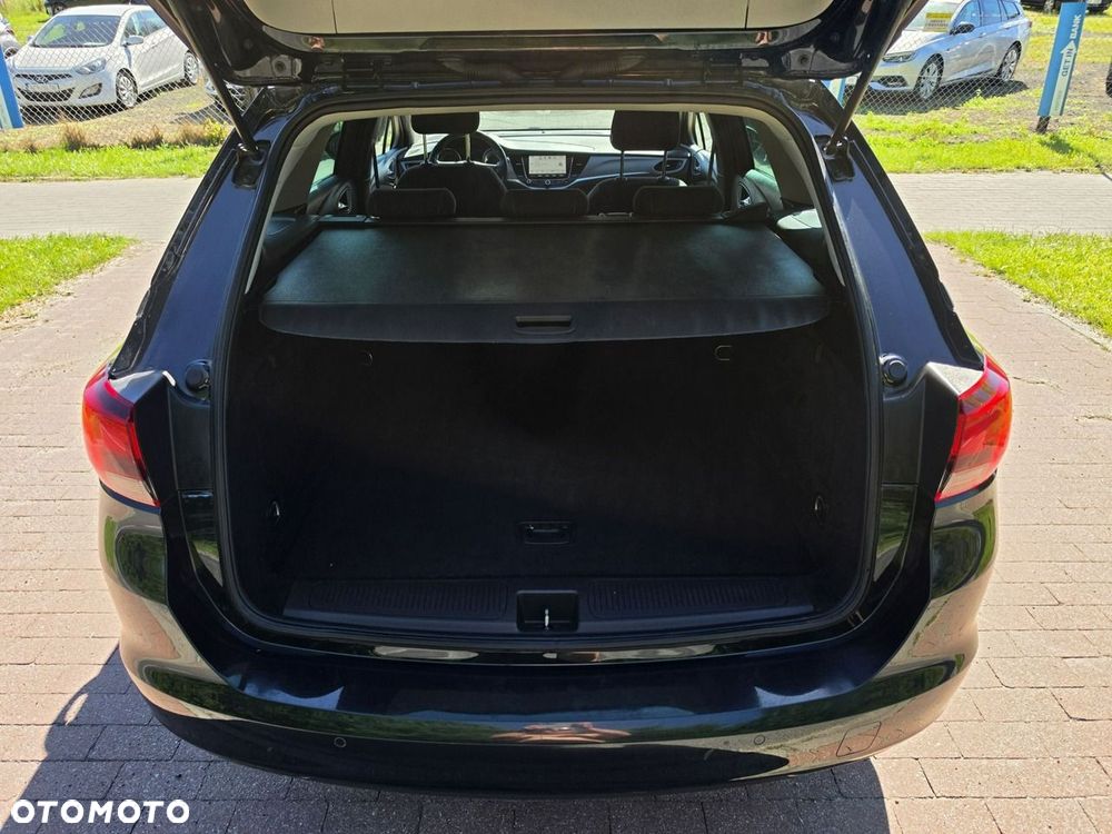 Opel Astra 1.6 CDTI Active - 18